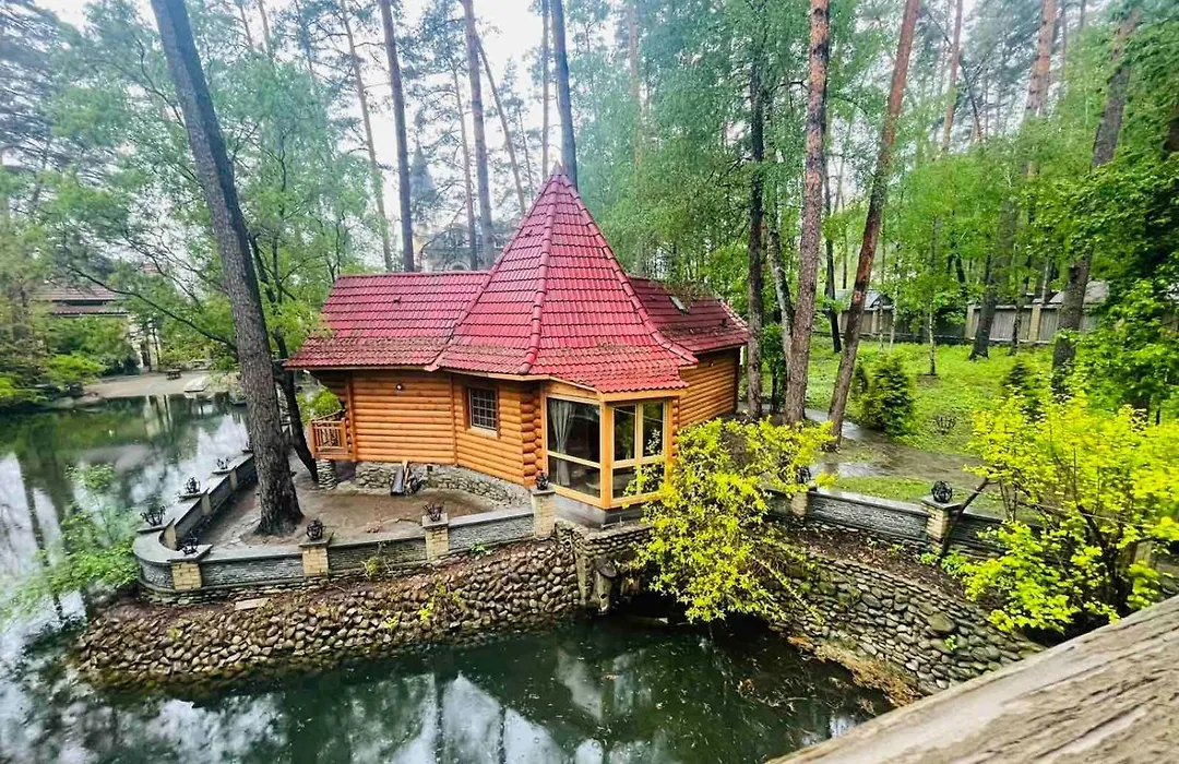 Етно комплекс Українське село-1